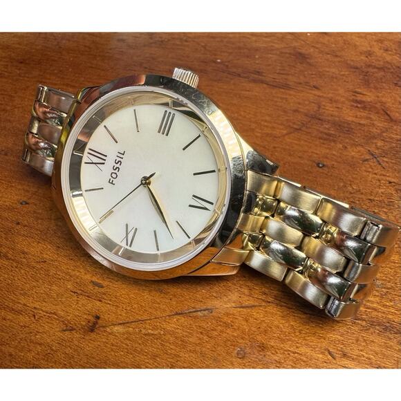 Fossil Woman's Gold-Tone BQ1757 Watch Mother of Pearl Dial Stainless Steel Roman - Picture 13 of 16